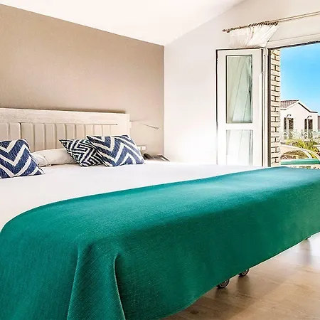 Livvo Calderones - Adults Recommended מלון מספאלומס