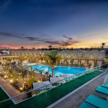 Livvo Calderones - Adults Recommended 4*