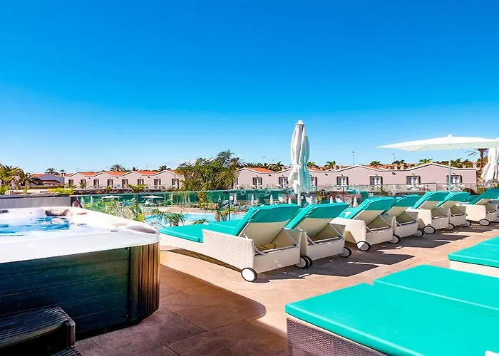 Livvo Calderones - Adults Recommended 4*