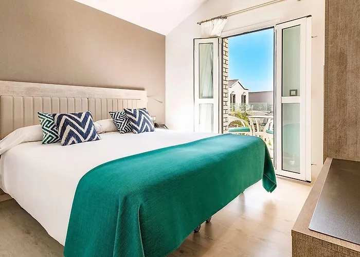 Livvo Calderones - Adults Recommended Hotel