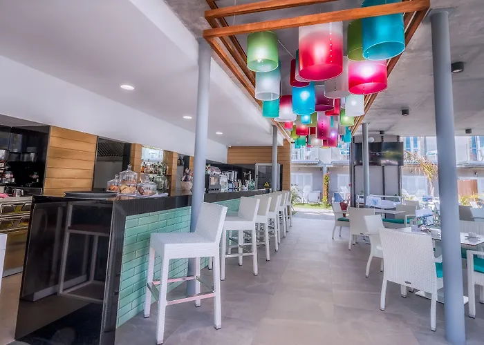 Livvo Calderones - Adults Recommended