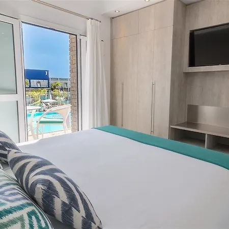 Hotel Livvo Calderones - Adults Recommended